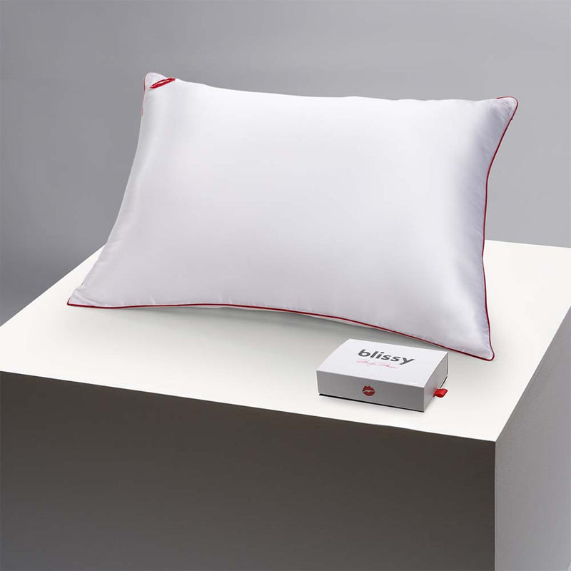 Blissy Queen Marilyn Monroe™ Pillowcase – 22 Momme Mulberry Silk, 100% Silk