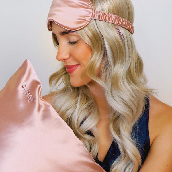 How the Blissy Dream Set Can Improve Your Skin and Hair Overnight