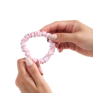 Blissy Blush Silk Blissy Skinny Scrunchies Detail –