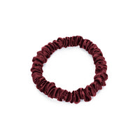 Blissy Burgundy Blissy Skinny Scrunchies Lifestyle – Mulberry Silk