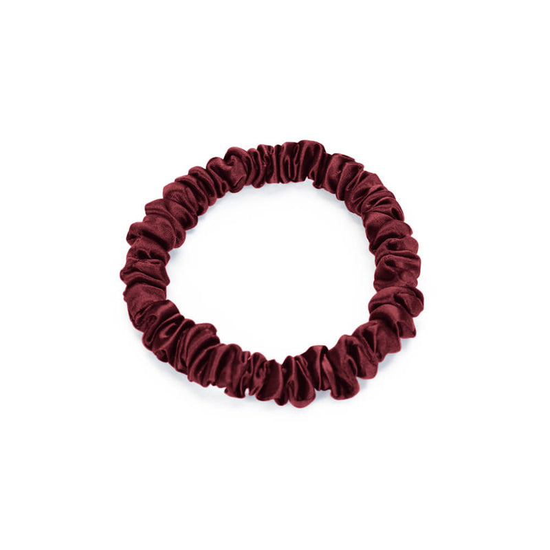 Blissy Burgundy Blissy Skinny Scrunchies Lifestyle – Mulberry Silk