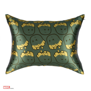 Blissy Marvel™ Silk Pillowcase Detail –