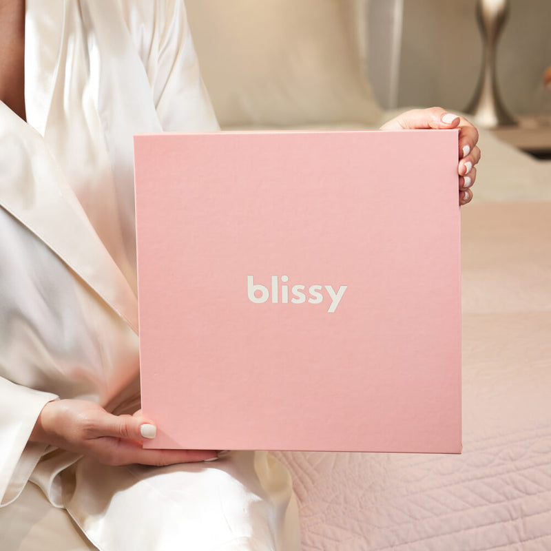Blissy Rose Gold Silk Blissy Dream Set Detail – Queen