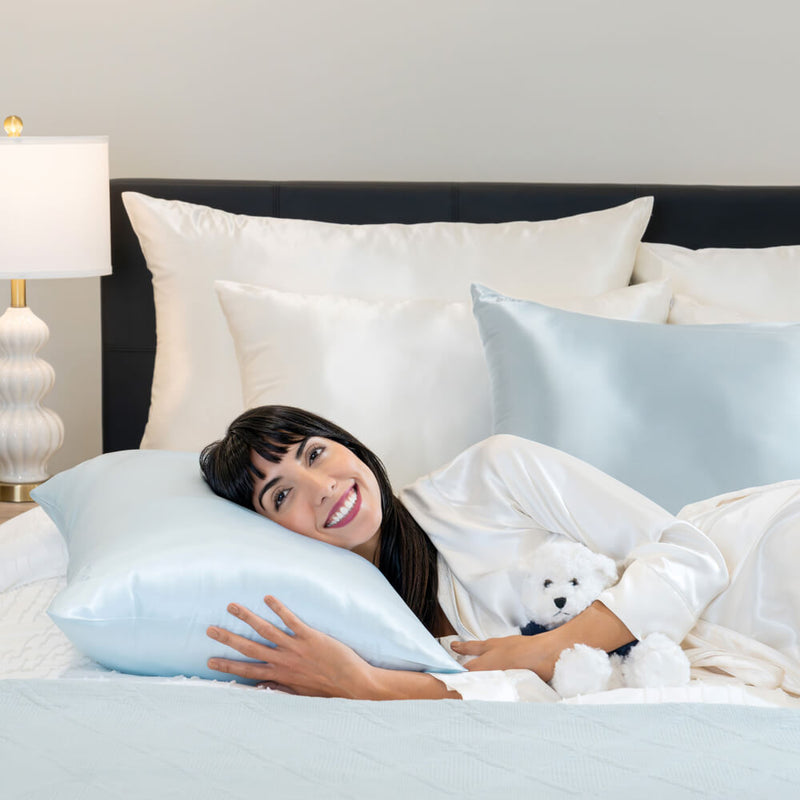 Blissy Mulberry Silk Pillowcase – Sky Blue Queen