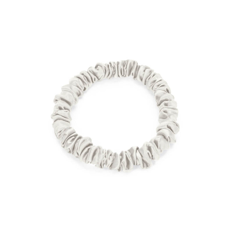 White Blissy Skinny Scrunchies Close-Up – Blissy 22 Momme Silk