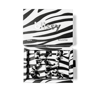 Blissy Zebra Blissy Skinny Scrunchies Lifestyle – Mulberry Silk