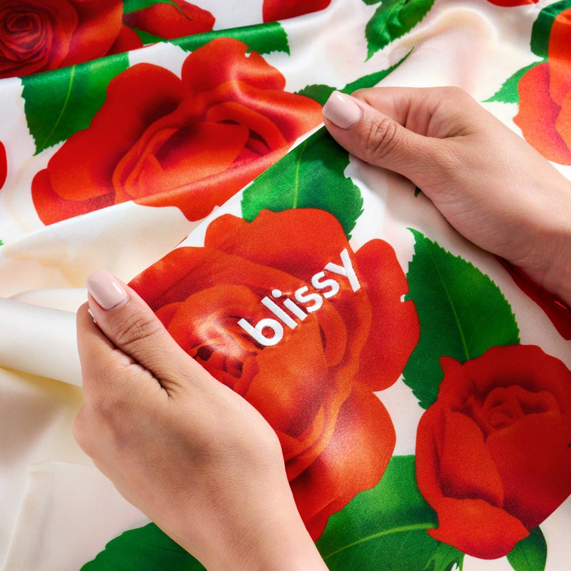 Blissy Zodiac Flower Silk Pillowcase Detail – King