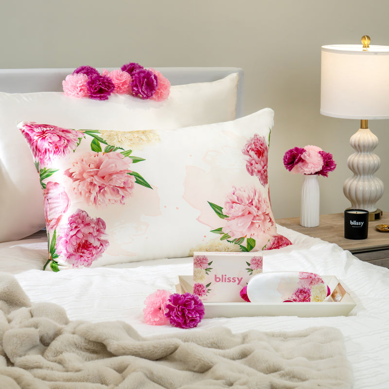 Zodiac Flower Pillowcase Close-Up – Blissy 22 Momme Silk
