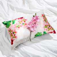 Blissy Queen Zodiac Flower Pillowcase Lifestyle – Mulberry Silk