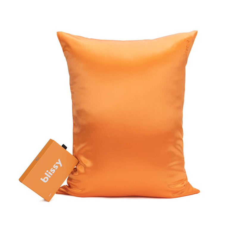 Blissy Queen Coral Pillowcase Lifestyle – Mulberry Silk
