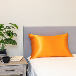 Coral Pillowcase Close-Up – Blissy 22 Momme Silk