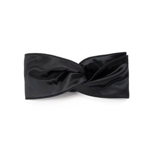 Blissy Black Blissy Head Piece Lifestyle – Mulberry Silk