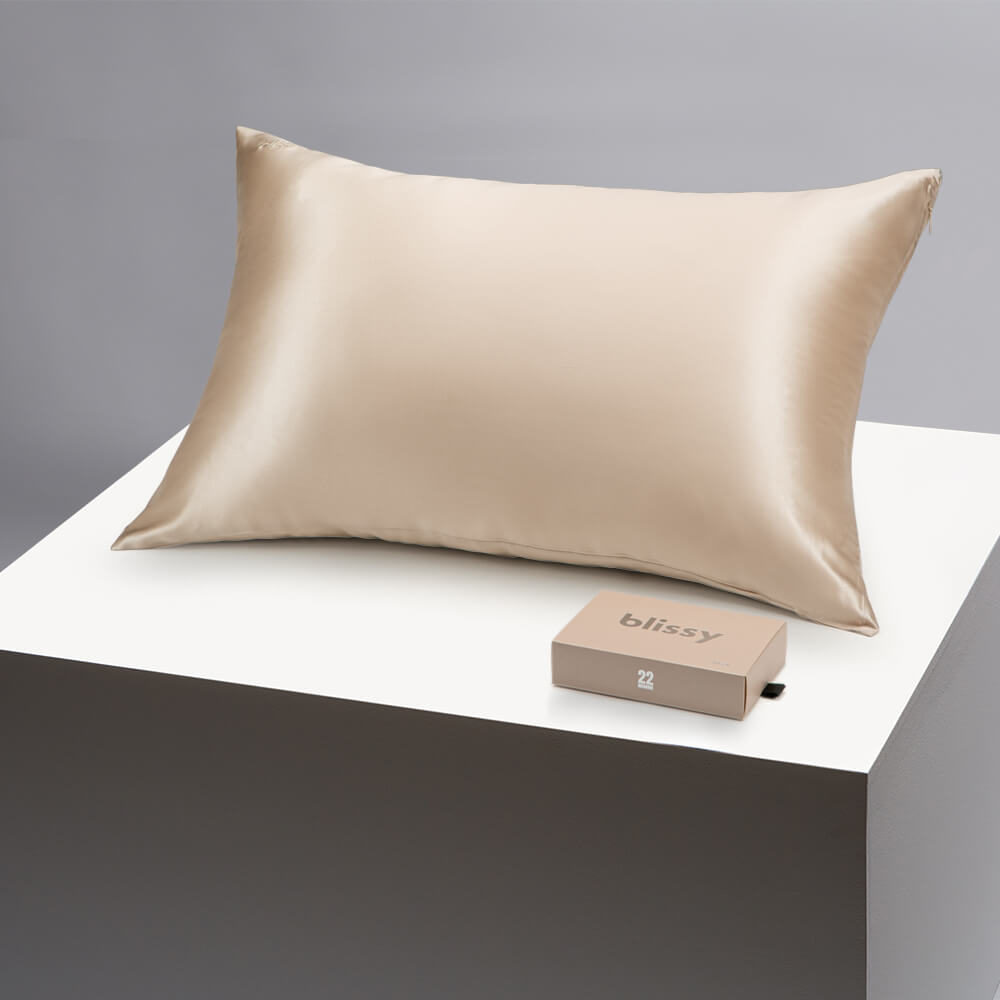blissy champagne mulberry silk pillowcase