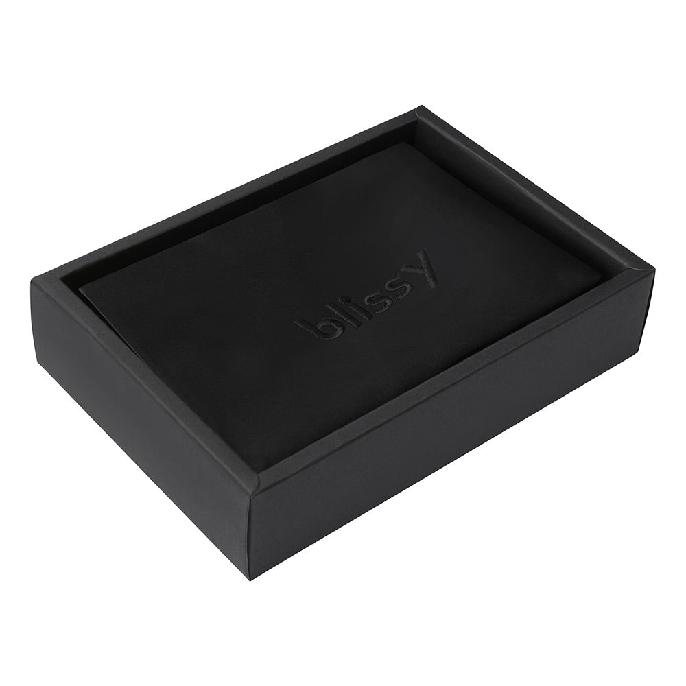 Blissy Black Silk Pillowcase Detail – Standard